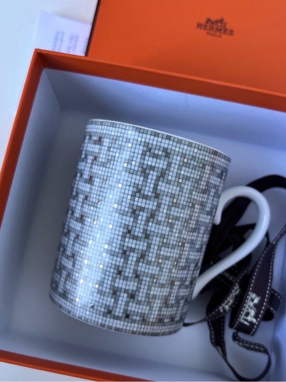 Hermes mosaique au 24 platinum gray Mug